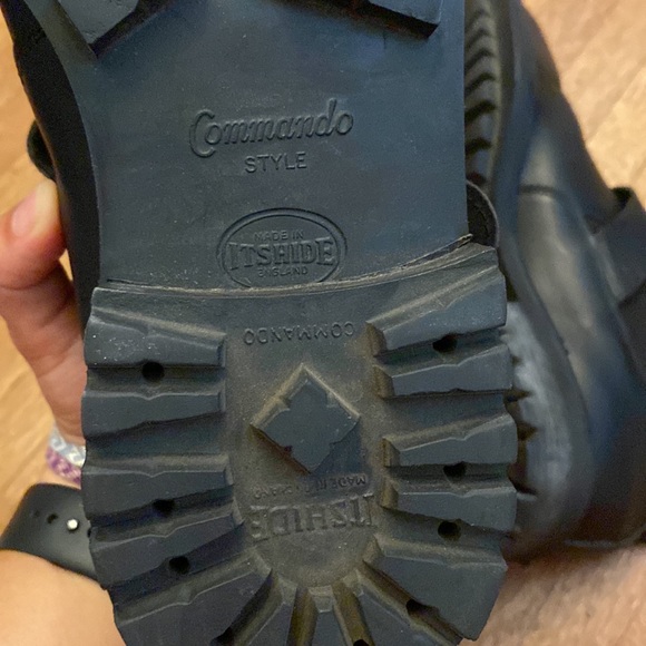 Vintage Designed and Handmade in England Shoe w/Itshide Commando Sole - size 10 - Picture 5 of 8